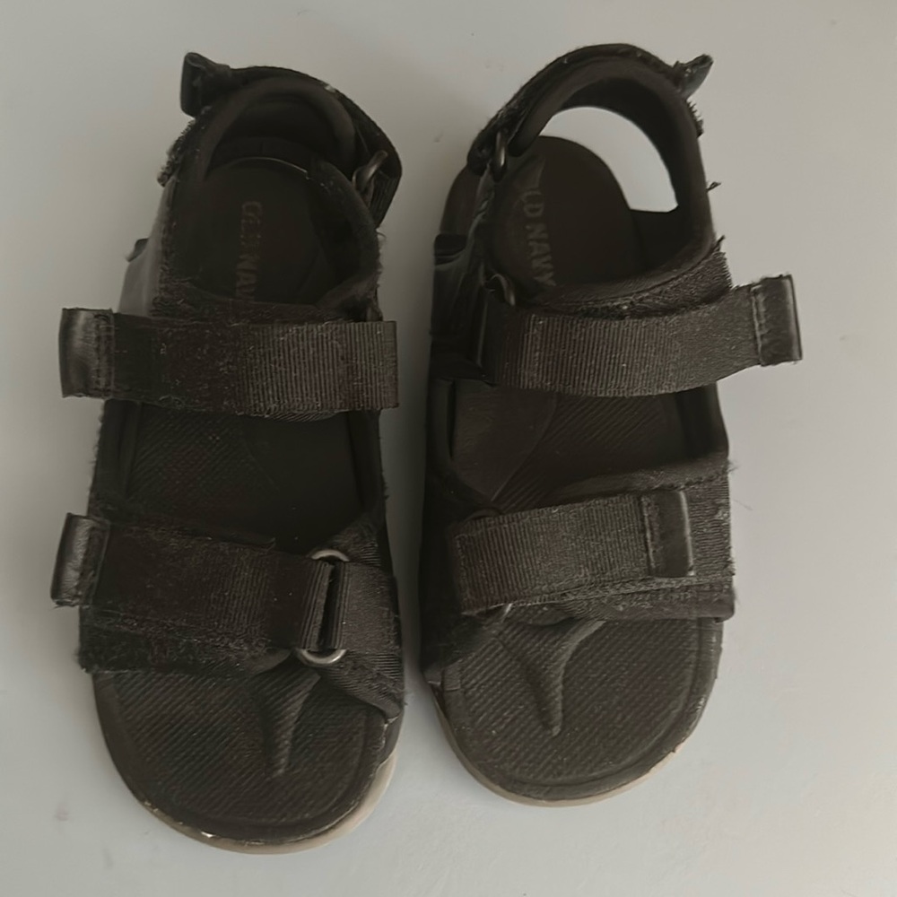 Old Navy Boy Sandals